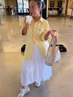 Meet your Posher, Olivia